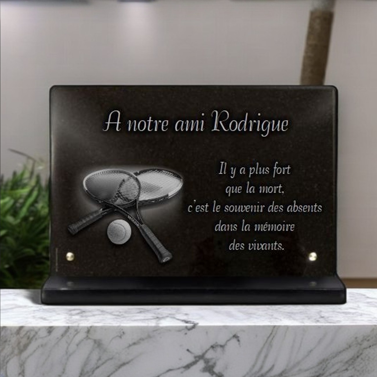 Plaque funeraire Raquette de Tennis et balle